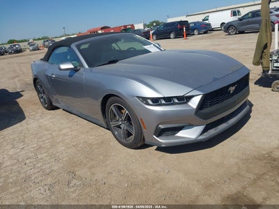 FORD MUSTANG 2024