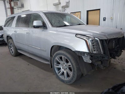 CADILLAC ESCALADE ESV 2016