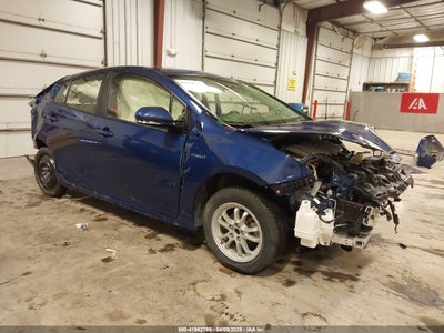 TOYOTA PRIUS 2018