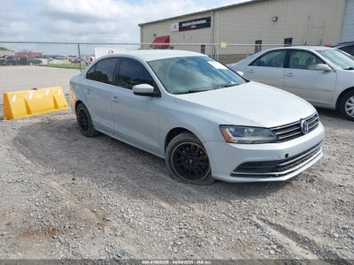 VOLKSWAGEN JETTA 2017