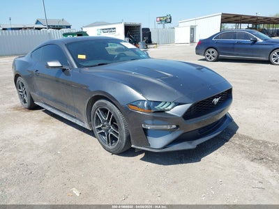FORD MUSTANG 2020