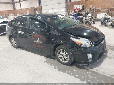 TOYOTA PRIUS 2011