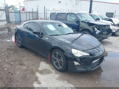 SCION FR-S 2013