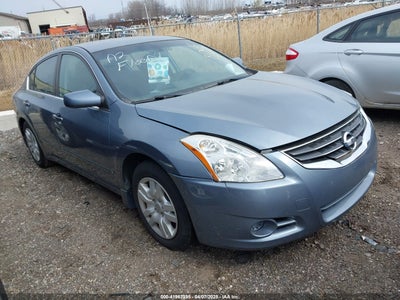 NISSAN ALTIMA 2010