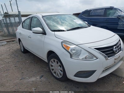 NISSAN VERSA 2016