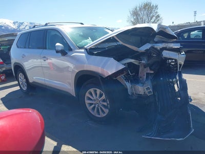 TOYOTA GRAND HIGHLANDER 2024
