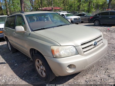 TOYOTA HIGHLANDER 2005