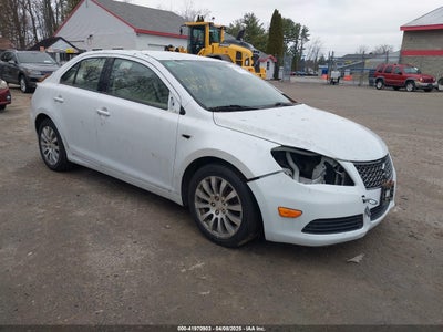 SUZUKI KIZASHI 2013