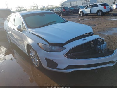 FORD FUSION HYBRID 2019