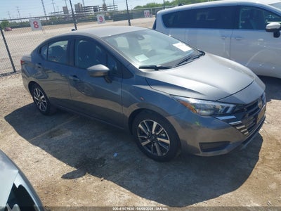 NISSAN VERSA 1.6 SV 2025