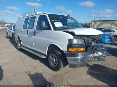 GMC SAVANA CARGO 2023