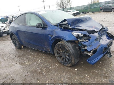 TESLA MODEL Y 2023
