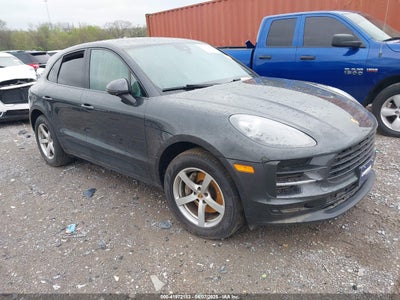 PORSCHE MACAN 2019
