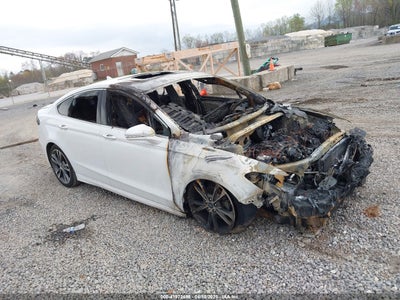 FORD FUSION 2019