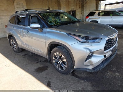 Toyota Highlander Hybrid 2025