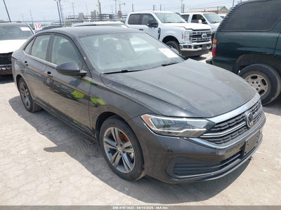 VOLKSWAGEN JETTA 2024