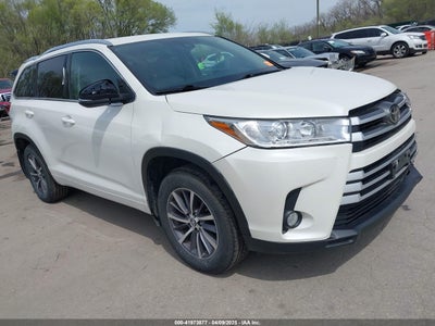 TOYOTA HIGHLANDER 2017