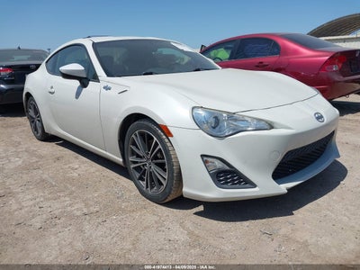 SCION FR-S 2015