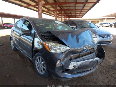 TOYOTA PRIUS C 2014