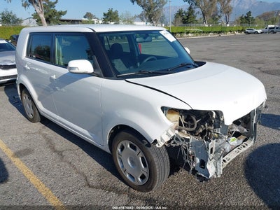 SCION XB 2014
