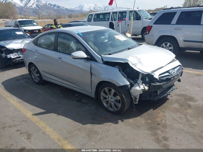 HYUNDAI ACCENT 2013