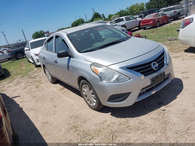 NISSAN VERSA 2015