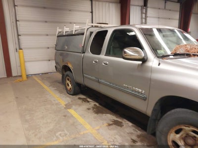 TOYOTA TUNDRA 2005