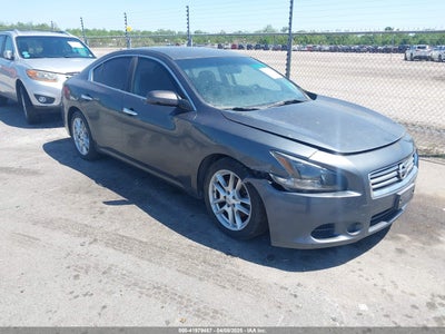 NISSAN MAXIMA 2013