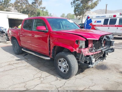 TOYOTA TACOMA 2017
