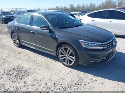 VOLKSWAGEN PASSAT 2017