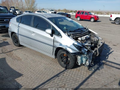 TOYOTA PRIUS 2012