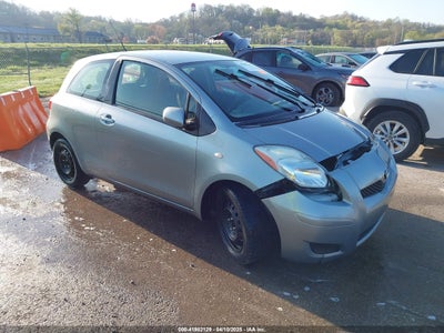 TOYOTA YARIS 2009