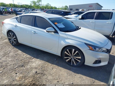 NISSAN ALTIMA 2020
