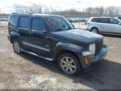 JEEP LIBERTY 2012