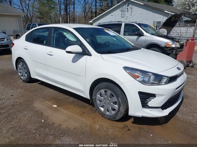 KIA RIO 2021