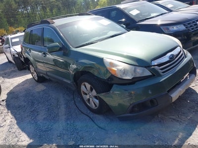 SUBARU OUTBACK 2011