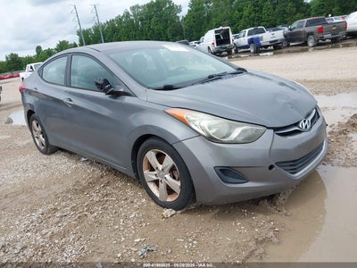 HYUNDAI ELANTRA 2013