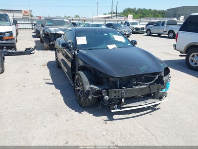 INFINITI Q60 2021