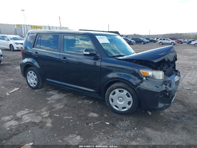 SCION XB 2013