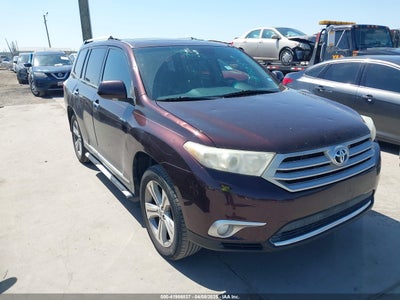 TOYOTA HIGHLANDER 2011