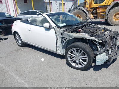 INFINITI G37 2010