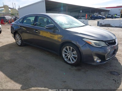 TOYOTA AVALON 2013