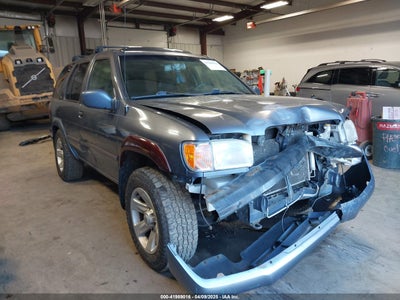 NISSAN PATHFINDER 2002