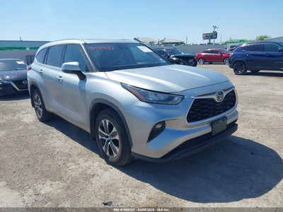 TOYOTA HIGHLANDER 2020