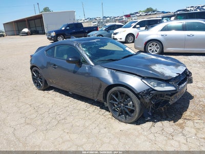 TOYOTA GR86 2024
