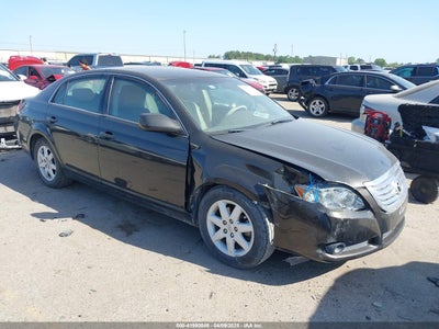 TOYOTA AVALON 2010