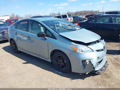 TOYOTA PRIUS 2012