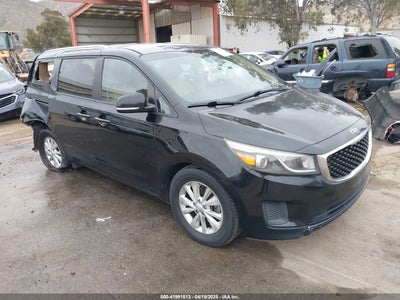 KIA SEDONA 2015