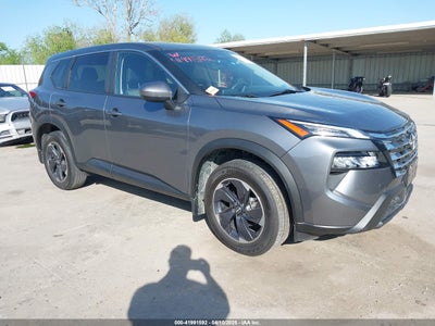 NISSAN ROGUE 2024