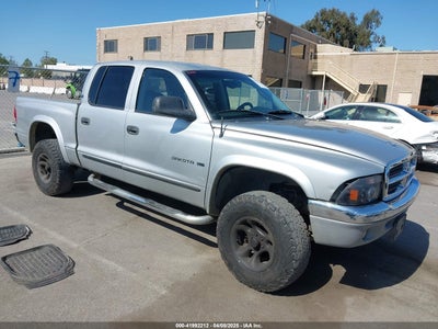 DODGE DAKOTA 2001